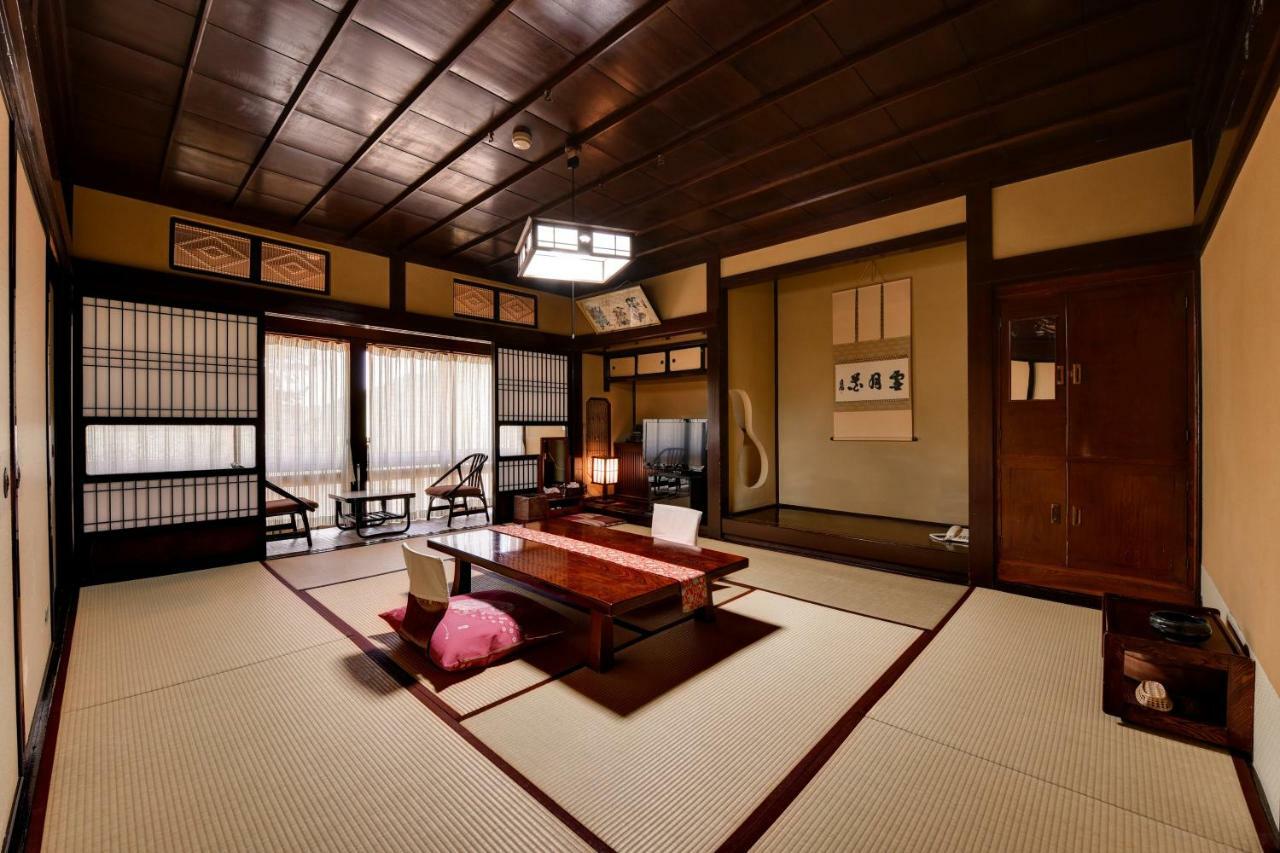 Nishiya Hotel Yonezawa Eksteriør billede